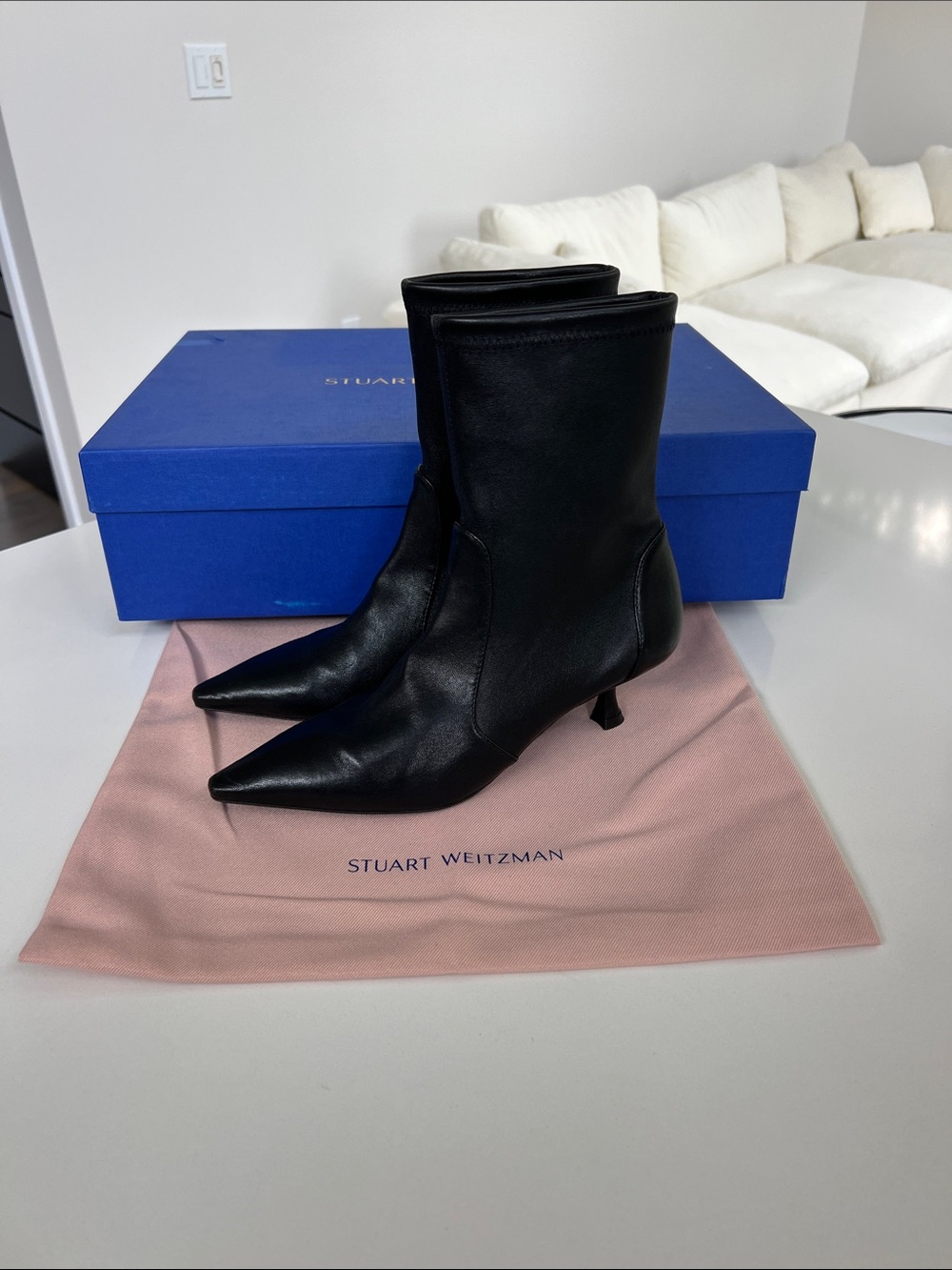Stuart Weitzman naomi 50 black leather booties ankle boots size 6